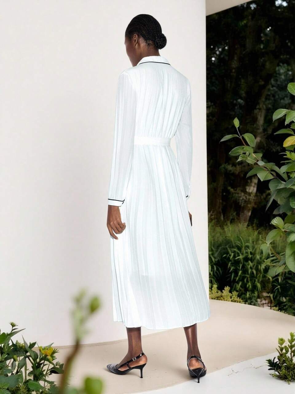 SHEIN Maija Women Black And White Elegant Single-Breasted Long Sleeve Shirt Dress,Autumn Pleated Button Up Midi Dress,Bohemian Teacher Outfits For Tea Party