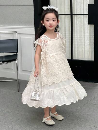 Dazy Kids 年轻女孩优雅纯色蕾丝衬衫和吊带裙套装