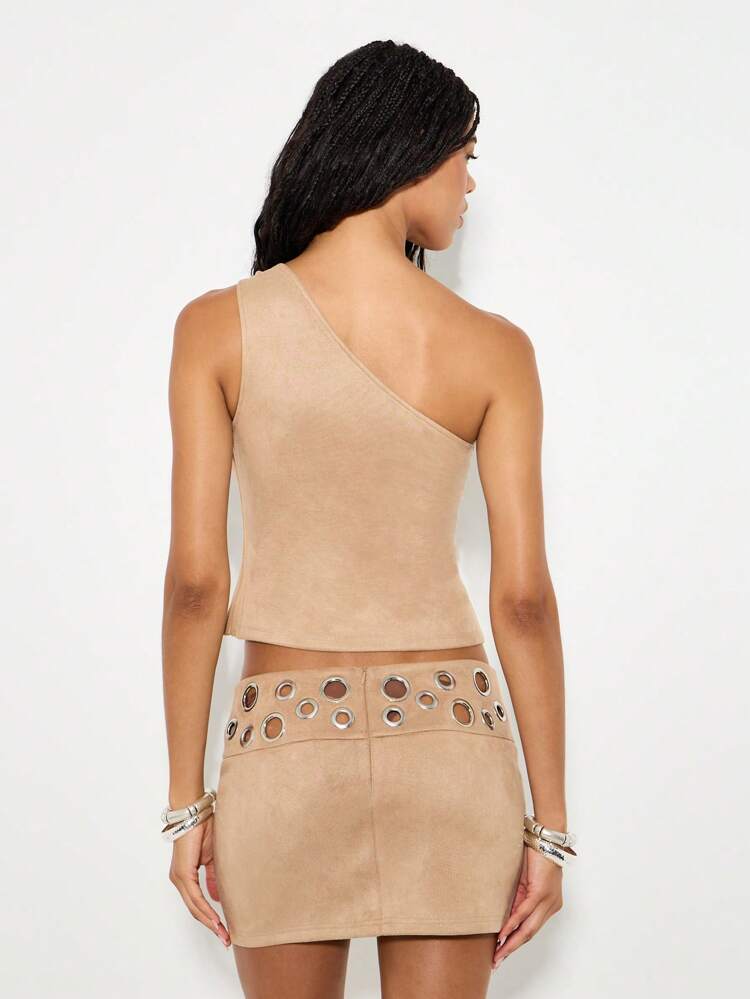 KIZN One-Shoulder-Top aus Wildleder mit metallischem Ösendesign