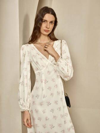 Cévolie 女式新款法式蕾丝拼布V领花朵泡泡袖优雅连衣裙