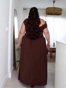 Pretty and Ole 大码女式优雅超级百搭弹力面料黑色或日常穿着、派对、露肩、大码女式、A 级连衣裙、女士生日连衣裙 - 咖啡棕 - 查看 2