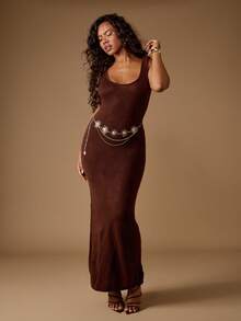 MISSGUIDED Women Knit Maxi Dress Bodycon Silhouette Sleeveless Ribbed Tank Style With Metallic Chain Belt Scoop Neck Floor Length Fall Winter Party Cocktail Evening