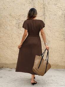 SHEIN Frenchy 女式休闲纯色束腰中长连衣裙 - 棕色 - 查看 2