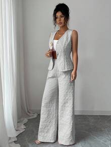 Chiquease Stylish Sleeveless Two-Piece Outfit In Woven Fabric With Gold Button Accents And Grey Hue - Grey - View 3