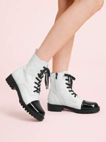 CUCCOO DOLLMOD New Versatile Round Toe Block Heel Patchwork Boots - Black and White - View 3