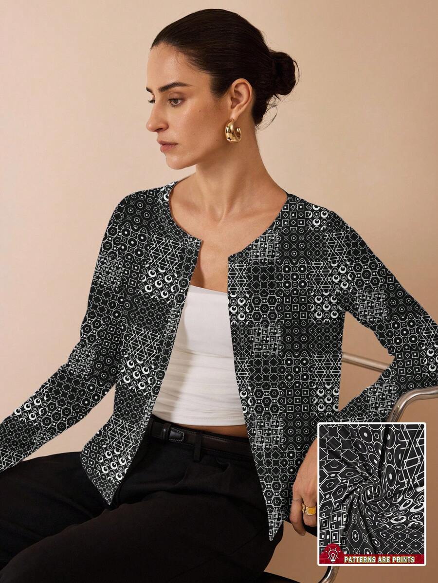 Shutterstock Glamance Jaqueta Casual Minimalista Feminina, Adequada para Verão, Cardigã Estampado, Cardigã Geométrico, Cardigã Leve, Cardigã Feminino, Cardigã Preto, Cardigã Estampa Geométrica - Preto e Branco - Visão 1