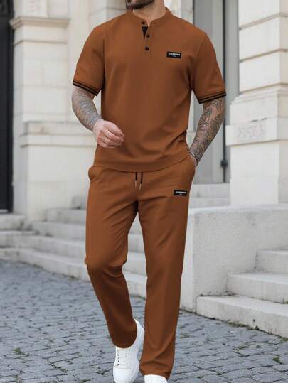 Manfinity Homme Men's Solid Applique Short Sleeve Polo Shirt And Drawstring Waist Long Pants 2 Piece Set Brown Sets For Men Men 2 Piece Set