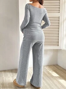 SHEIN 2件組孕婦套裝 灰色休閒款 秋冬常服 素色不對稱領長袖羅紋T恤 可調節腰寬腿褲 拍照穿搭 - 灰色 - 查看 2