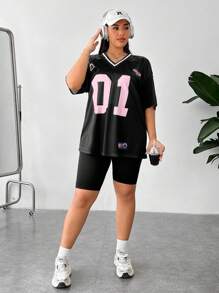 SHEIN EZwear 大码女式夏季至初秋休闲运动 T 恤，幸运数字 01 和加州字母印花，轻质面料拼接，V 领宽松长袖运动衫 - 彩色 - 查看 3