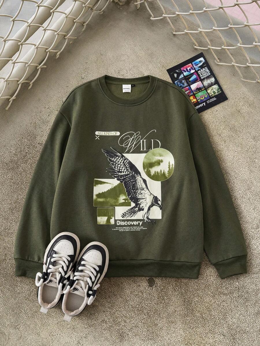 Discovery X SHEIN 男士休闲时尚街头鹰与标语图案落肩宽松羊毛套头衫，秋冬