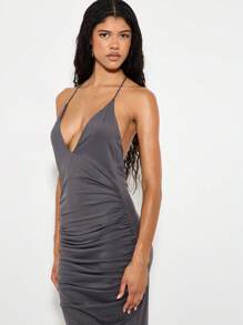 KIZN Backless Evening Maxi Dress Plunge Neckline Side Ruched Elegant Gold Circle Chain Detail Formal Occasion Floor Length Bodycon Slim Fit Party Gown - Grey - View 5