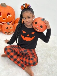 SHEIN Ensemble pyjama adolecente mignon avec t-shirt à motif d'Halloween et pantalon à carreaux, ajusté et décontracté, vêtements d'automne, pour la fête d'Halloween - Noir - Voir 6