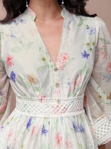 Enchnt Women's Light Green Elegant Autumn V-Neck Long Lantern Sleeve All-Over Print Lace Patchwork Short Dress,Sweet For Tea Party,Vacation,Wedding Guest - White - View 3