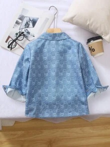 Genkimix Kids Áo khoác dài tay Jacquard phối họa tiết hình học mới về dành cho bé trai, với điểm nhấn là các mảng phối trang trí thú vị và chất liệu vải họa tiết hình học tạo nên sự đa dạng về chất liệu và độ bền, mềm mại và thoáng khí, kiểu dáng rộng rãi thoải mái, phù hợp cho các hoạt động vui chơi hàng ngày ở công viên, lớp học thể thao và nhiều dịp thời trang khác cho mùa thu/đông. - Màu xanh lam - Xem 2