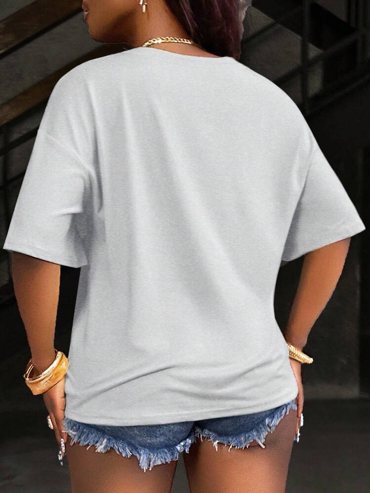 INAWLY Solva Women's Casual Short Sleeve Letter & Portrait Print Round Neck T-Shirt - Grey - View 2