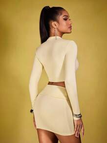 INAWLY 2 件套女士性感紧身立领 T 恤和迷你裙 - 杏色 - 查看 2