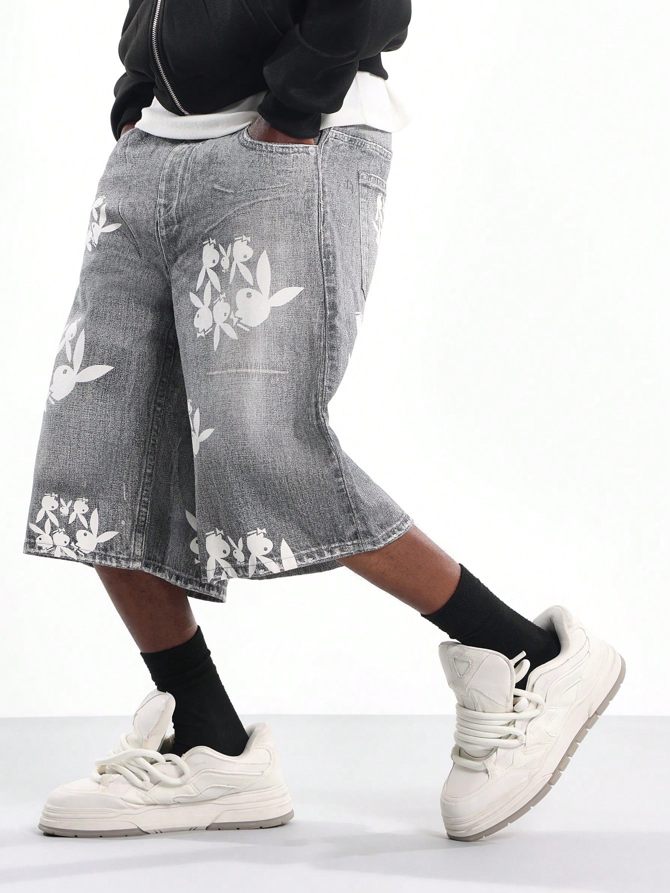 PLAYBOY X SUMWON Jean large en jean à imprimé lapin