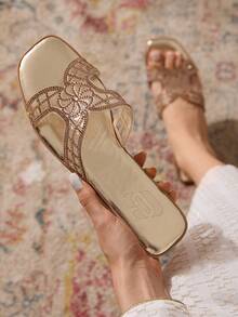 CUCCOO TILAWA Women's Fashion Charming Metal Rhinestone Butterfly & Rhinestone Flower Decor Sandals, Gold Color, TPU Transparent Material, Pointed Toe, Comfortable Casual Party Flat Mules, Suitable For Dresses In Spring/Summer, Rhinestone Lace-Up Slippers, Attractive Sandals For Valentine's Day - Gold - View 2