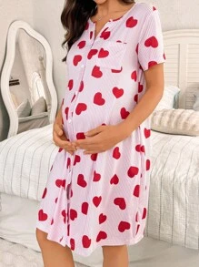 SHEIN Heart Print Round Neck Single-Breasted Pocket Short Sleeve Maternity Nightgown