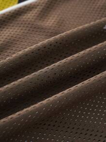 Discovery X SHEIN Men's Casual Star Print V-Neck Short Sleeve T-Shirt, Summer