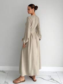 Siren Gaze 女士纯色圆领灯笼袖单排扣腰优雅长裙 - 杏色 - 查看 2