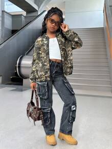 SHEIN 青少年女孩休闲街头迷彩印花超大连帽拉链口袋夹克 - 軍綠色 - 查看 4