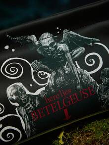 Beetlejuice X SHEIN 1pc Movie Graphic Printed PU Tissue Box, Suitable For Storing Tissues, Home Decor, Goth - Black and White - View 2