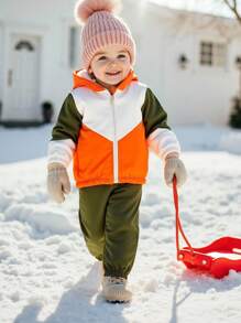 SHEIN 男婴两件套外套套装，撞色连帽拉链外套和松紧腰裤，保暖内衬，舒适保暖，适合户外活动和日常休闲穿着。男婴保暖连帽衫套装，幼儿冬季套装，男婴服装，男婴运动服，幼儿服装，婴儿套装，男婴运动服，舒适小精灵，男婴冬季服装套装，男婴套装，男童秋季服装，6个月-3岁 - 彩色 - 查看 10