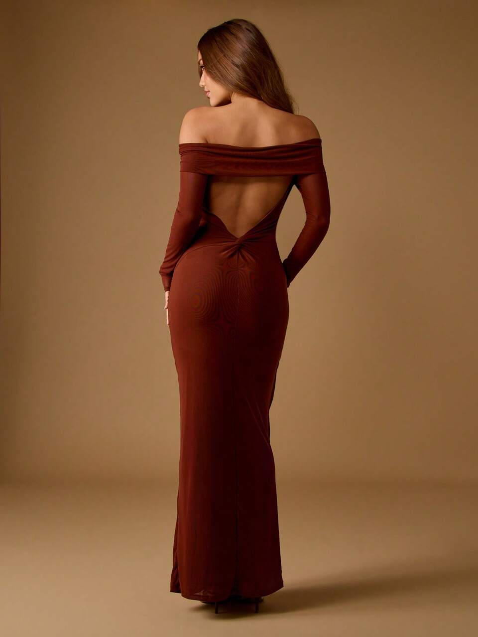MISSGUIDED Off Shoulder Long Sleeve Bodycon Maxi Dress Formal Evening Party Dress Empire Waist Elegant Holiday Wedding Guest Floor Length Dress