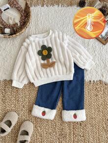 SHEIN طقم بلوزة وبنطلون شتوي للبنات مزين بزهرة ثلاثية الأبعاد