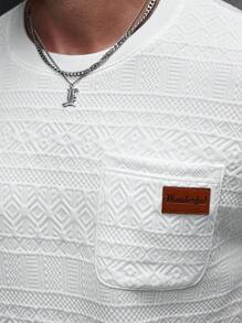 Manfinity CasualCool 男士复古几何提花纯色 T 恤左胸口袋带有徽标，休闲度假派对约会办公室家居户外多功能，是送给男朋友或丈夫的最佳礼物 - 白色 - 查看 5