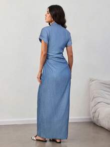 SHEIN Lady 女式蝙蝠袖单排扣褶皱休闲牛仔连衣裙 - 淺色水洗藍 - 查看 2