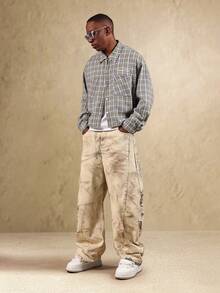 Quần jeans ống rộng kiểu thợ mộc SUMWON, dáng rộng thoải mái, chất liệu denim cổ điển với hiệu ứng vẩy sơn, trang phục động thời trang, phong cách nổi bật, bộ sưu tập thu đông dẫn đầu xu hướng, phong cách thường ngày. - Màu xanh lam - Xem 2