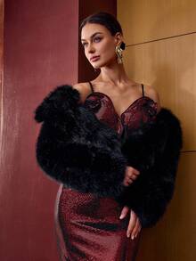 MOTF PREMIUM 长袖纽扣人造皮草大衣 - 黑色 - 查看 6