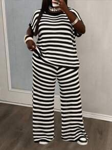 Slaydiva Autumn & Winter New Arrivals, Women Plus Size Sweater Set - Black and White - View 3