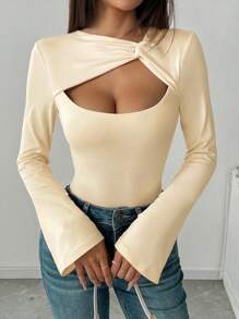 Chiquease 女士不对称扭纹领口喇叭长袖 T 恤 - 杏色 - 查看 1