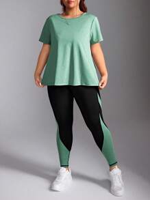 Rhythm Era Conjunto deportivo de pantalón y top de manga corta de unicolor minimalista para talla grande. Tops de activewear de talla grande, ropa de gimnasio de talla grande, tops de activewear curva, conjuntos de yoga de talla grande, ropa de entrenamiento para mujeres de talla grande