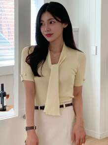 DAZY 女式修身优雅系带短袖针织上衣 - 杏色 - 查看 2