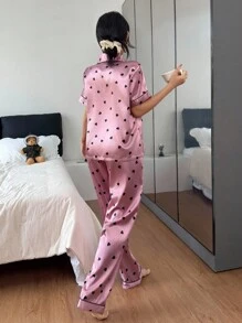 Napfluff 粉色睡衣 1 套心形印花翻领仿丝舒适短袖睡衣套装缎面睡衣套装女士真丝睡衣心形印花睡衣套装真丝睡衣套装女士粉色心形睡衣套装舒适优雅细节 - 粉色 - 查看 5