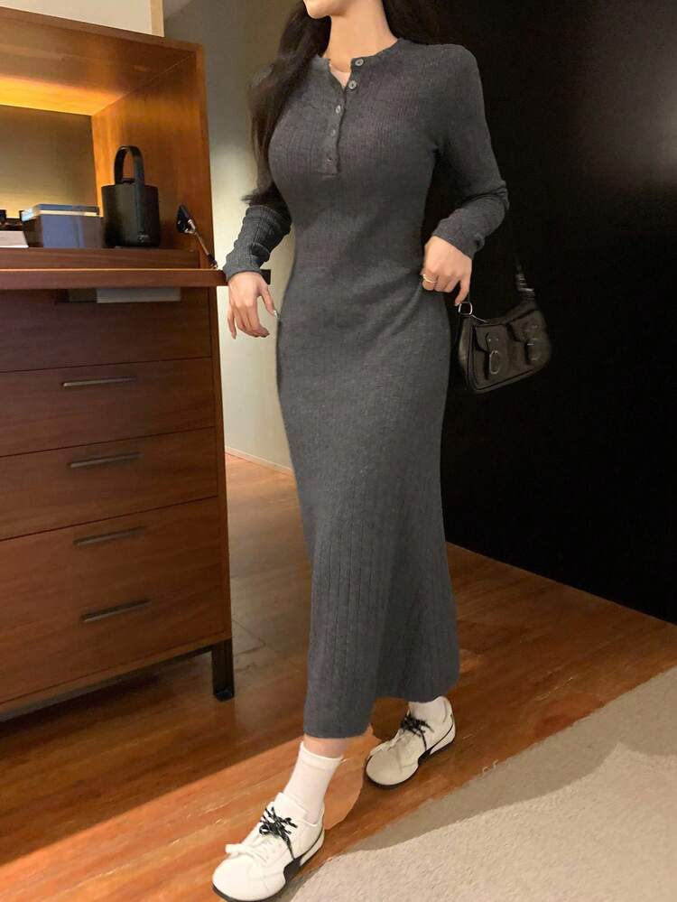 Women's Solid Color Long Sleeve Korean Style Sweater Dress, Autumn/Winter