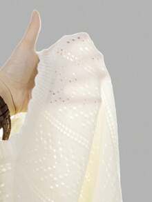 SHEIN Young Girl Loose Casual Minimalist Comfortable Round Neck Long Sleeve Cardigan Sweater,In Fall/Winter