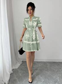 Elenzga Damen Lässig Kleid mit Blume Muster, V-Ausschnitt und Taillenbindung