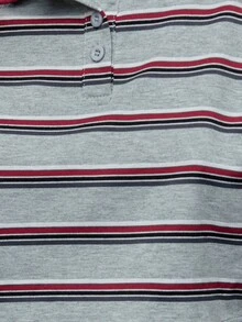 SHEIN Unity Với họa tiết sọc cổ điển và cổ áo thể thao, chiếc áo crop top này gợi nhớ đến phong cách thể thao cổ điển của phụ nữ. Hãy kết hợp nó với quần nỉ nữ hoặc quần thể thao để có một bộ đồ chạy bộ hiện đại. - Xám - Xem 11