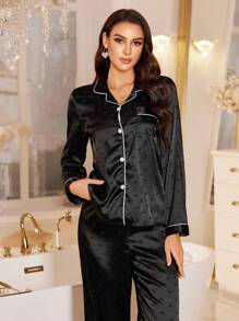 LuxeNights Conjunto de pijama de estilo de seda jacquard con ribete de contraste, ropa de otoño e invierno - Negro - Ver 6