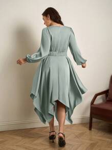 SHEIN Clasi Plus Size Women Elegant Asymmetrical Hem V-Neck Dress - Green - View 2