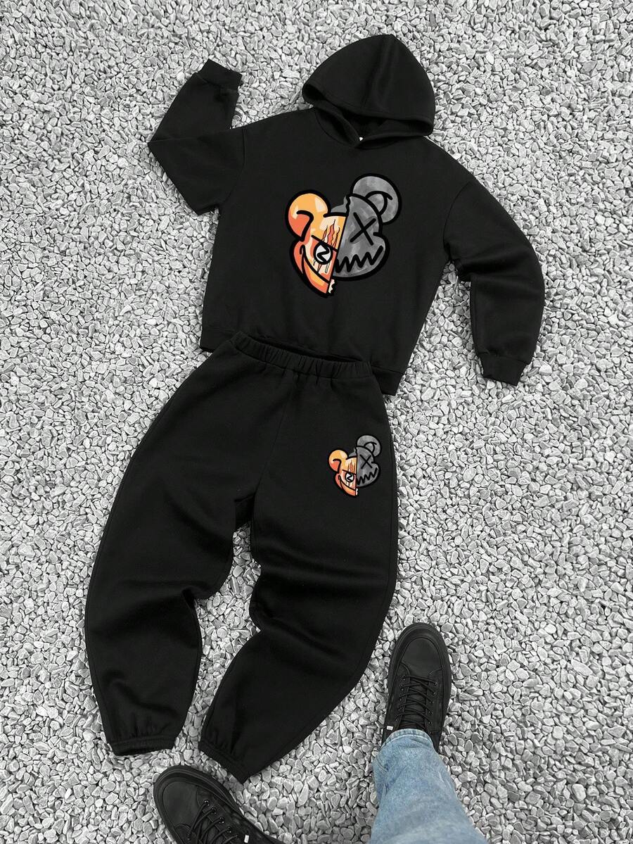 SHEIN 2 件套宽松卡通熊印花连帽运动衫和休闲裤，适合青少年男孩，夏季 - 黑色 - 查看 1