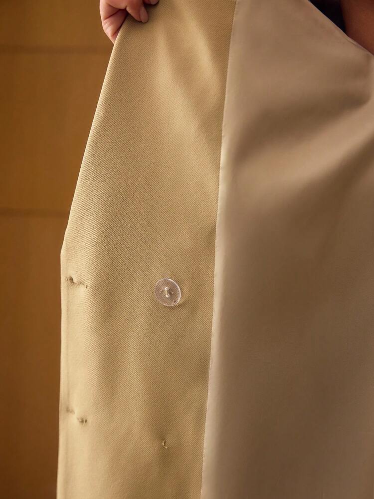 RHINESTONE DETAIL DOUBLE BREASTED LIGHTWEIGHT BLAZER