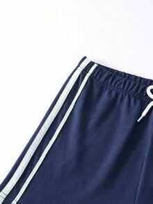 Outfit casual per ragazze pre-adolescenti con maglietta a maniche corte scollo a V con stampa di lettere e pantaloncini - Blu - Visualizzare 5