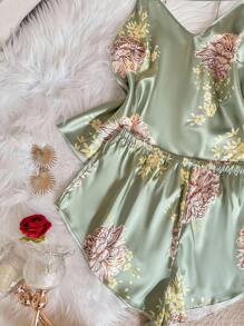 SHEIN 2pc Sexy V-Neck Camisole And Shorts Set, Elegant Floral Print Satin Plus Size Pajamas Satin Pajama Set Satin Sleepwear Set Pajama Sets For Women Satin Silk Sleepwear Floral Satin Pajama Set Women Satin Pajamas Floral Satin Pajamas - Green - View 6