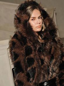 Anewsta Savoree 女士时尚优雅人造毛皮短款连帽夹克 - 棕色 - 查看 1